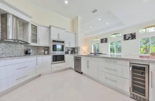 Davie House | Luxury Davie Rancho STR-6114