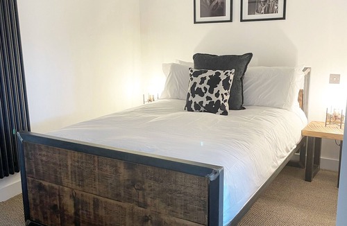 Pattiswick Apartment | Luxury Deluxe Apartment