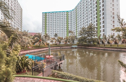 South Tangerang House | Luxury Deluxe DBL Retreat W/Free WiFi and Parking