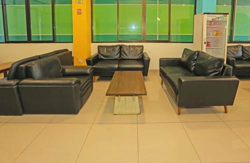 Gambir House | Luxury Deluxe DBL Retreat W/Free WiFi and Parking