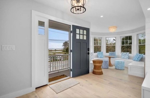 Hyannis House | Luxury designer Cape Cod rental RPMS141
