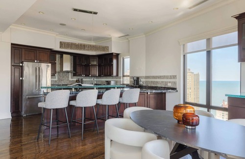 Rush and Division Apartment | Luxury Designer Penthouse 3803 | Pool | Gold Coast