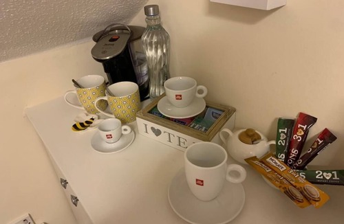 Mawneys Apartment | Luxury Double Room