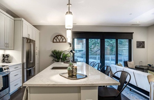 East End - Valley Street Condo | Luxury Downtown Condo City Center