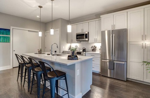 East End - Valley Street Condo | Luxury Downtown Condo City Center