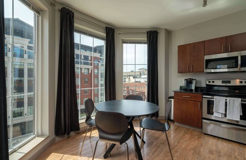 Scioto Mile Apartment | Luxury Downtown Condo