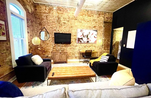 Jonesboro Condo | Luxury Downtown JB Condo-Designated Parking!