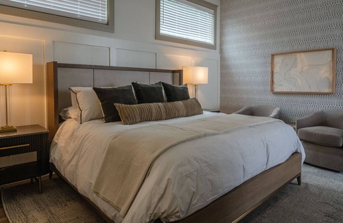 Athens Hotel | Luxury Downtown Loft