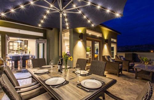 Moab South Valley House | Luxury Dual-Home Escape with 2 Hot Tubs, Bocce Court & Panoramic Red Rock Views