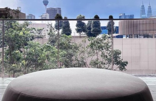 Bukit Bintang Apartment | Luxury Dual key KLCC facing Apartment|Infinitypool