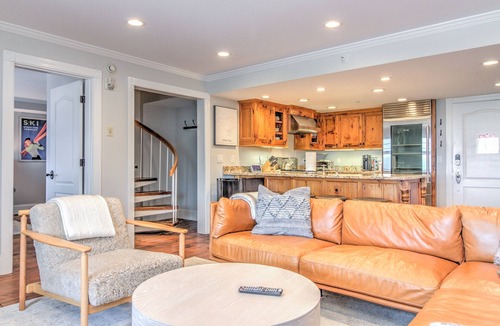 Stratton Mountain Condo | Luxury Duplex Condo·Stratton Ski in Ski Out