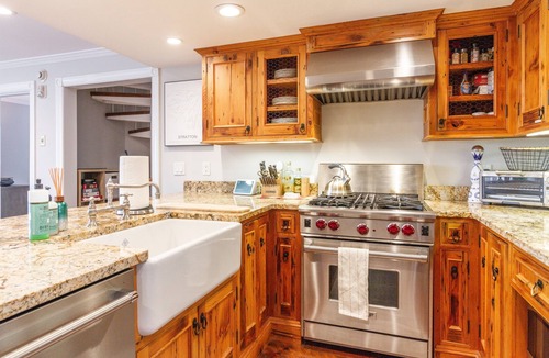 Stratton Mountain Condo | Luxury Duplex Condo·Stratton Ski in Ski Out