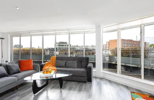 Bayswater Apartment | * Luxury DUPLEX Penthouse *