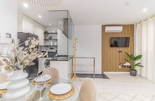 Zaragoza Old Town Apartment | Luxury Duplex Plaza del Pilar