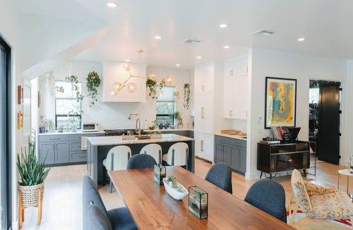 Chestnut House | Luxury East Austin house: Pool, Sauna, Peloton