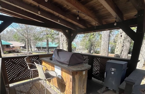 Embden Cabin | Luxury Embden Lodge