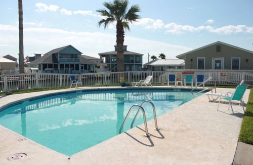 Rockport House | Luxury End Condo. Boat slip at your back patio.