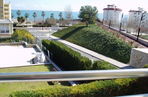Sant Carles de la Rapita Apartment | Luxury urbanization facing the sea, pool and garage