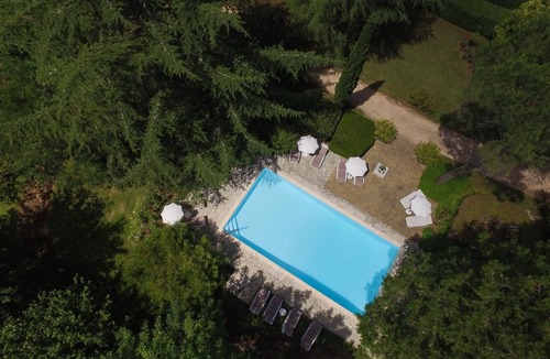 Martel House | Luxury estate for 8 guests. Heated pool & absolute calm.