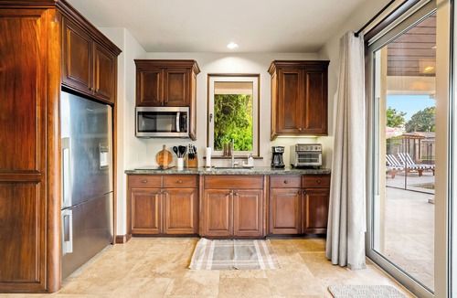 Templeton Villa | Luxury Estate Pool, Spa, Casita Sleeps 12