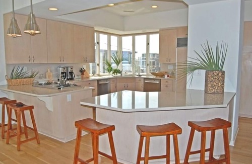 Shell Island House | Luxury Estate Casa Blanca - Direct Ocean/Beachfront front Access & HEATED Pool