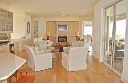 Shell Island House | Luxury Estate Casa Blanca - Direct Ocean/Beachfront front Access & HEATED Pool