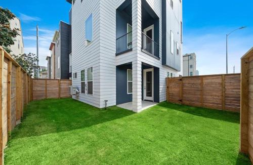 Houston Apartment | Luxury Executive Suite at the Galleria