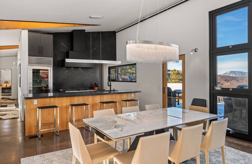 Brush Creek Village House | Luxury Experience at Mountaintop Compound - 35 Acres With Panoramic Views