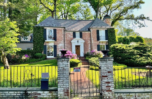 Rye House | Luxury Family Getaway Steps From the Water. Easy Soccer World Cup/NYC Access!