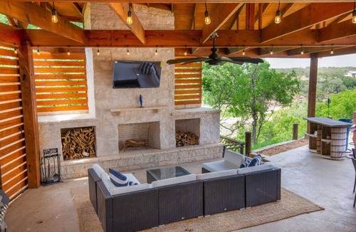 Paleface Park Villa | Luxury Family Retreat w/Heated Pool by Lake Travis