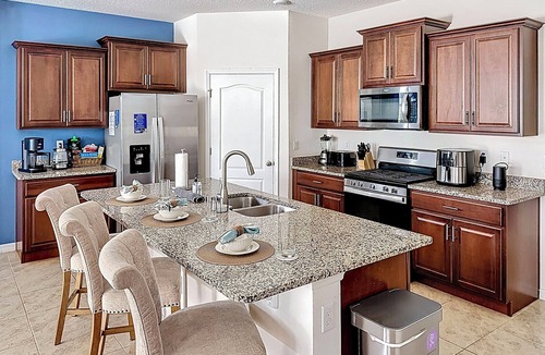 Loughman Villa | Luxury Family Villa - NO Rear Neighbors - South Facing Large Deck