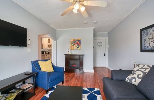 Newberg Condo | Luxury Flat in Downtown Newberg - Suite #5