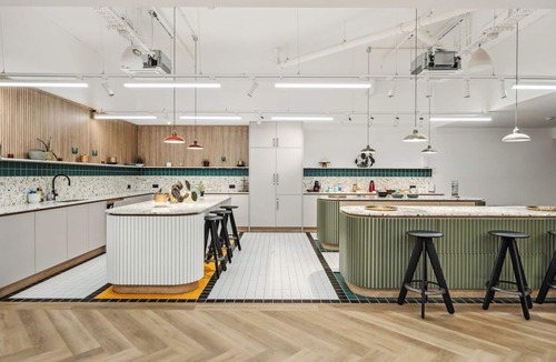 London Borough of Hounslow Apartment | Luxury Flat in Brentford