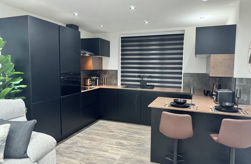 Uxbridge North Apartment | Luxury Flat in Uxbridge
