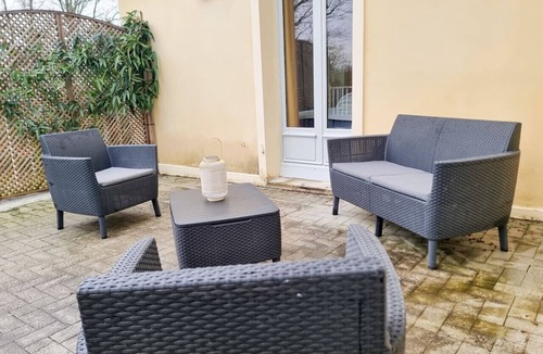 Versailles Apartment | Luxury flat with 2 bedrooms, terrasse in downtown