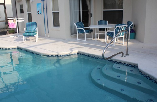 Lake Berkley Villa | Luxury Florida villa, own pool, exclusive gated resort