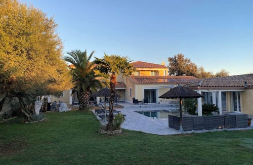 Mus Villa | Luxury getaway - Superb villa with pool!