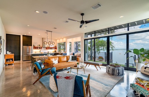 Canyon Lake House | Luxury Getaway - Waterfront, 4 BD, hot tub, stargazing.