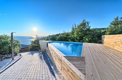 Jezera House | Luxury Glamp New Horizons II