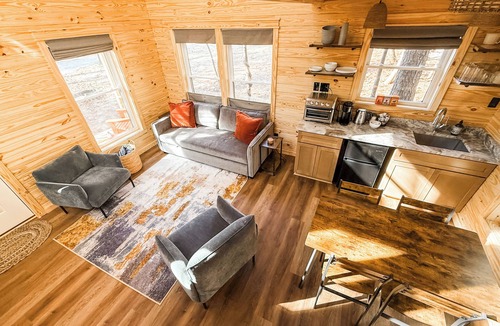Henderson Cabin | Luxury Glamping at Kerr Lake — "Serenity Loft"