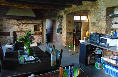 Coupiac RV Rental | Luxury Glamping & Breakfast | from ONLY 20€ pp/pn!