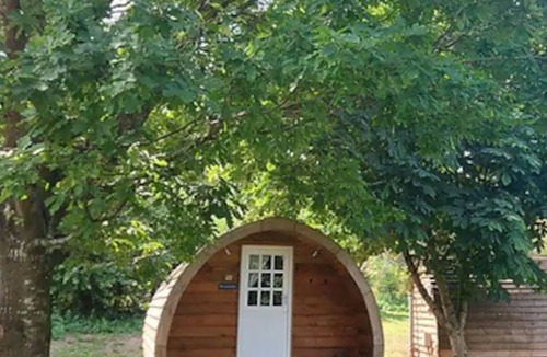 Woolhope Cabin | Luxury Glamping Pod - Honeysuckle