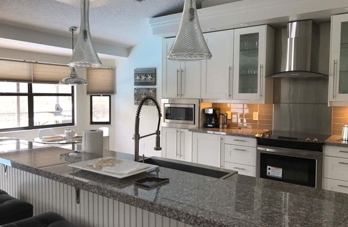 Fairway Oaks House | Luxury Golf Course Villa