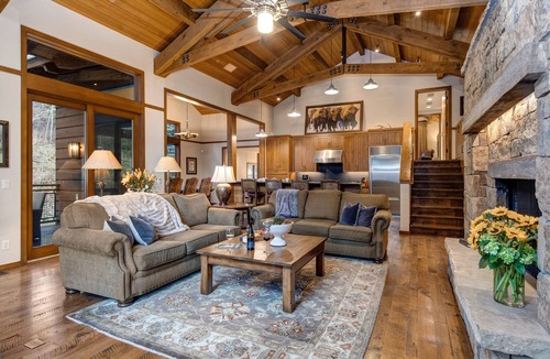 Granite Ridge House | Luxury Granite Ridge Ski Home | Walk to Ski! | Abode at Fox Run