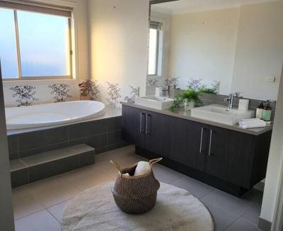 Greenvale Villa | Luxury Green