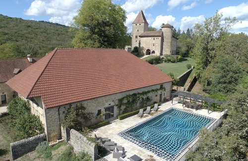 Marigna-sur-Valouse Other | Luxury group accommodation at Château de Marigna