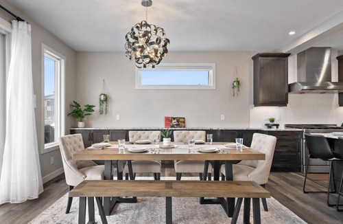 Southeast Calgary House | Luxury Group Home Karaoke, Games & Sleeps 14