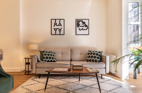 Abando Apartment | LUXURY GUGGENHEIM FLAT