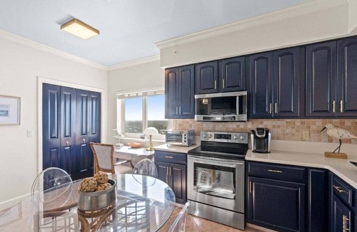 Bel Air Condo | Luxury Gulf-Front Condo with Wraparound Balcony & Heated Pool