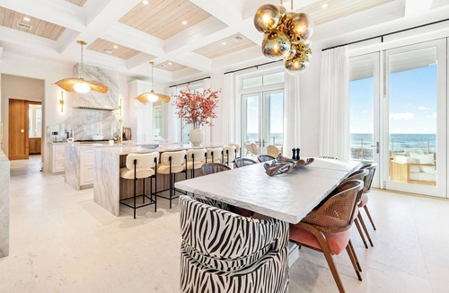Villa Primera House | Luxury Gulf-Front Residence | 5 Bedrooms, Pool, Elevator |